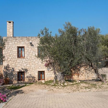 Pyrgos Ralli Estate Guesthouse Aegina Екстериор снимка
