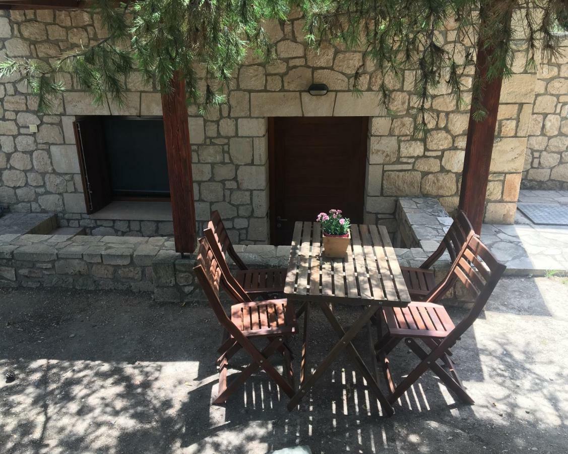 Pyrgos Ralli Estate Guesthouse Aegina Екстериор снимка